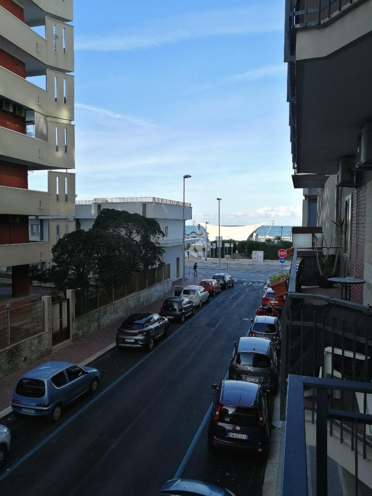 Ferienwohnung Doron Living Bari Exterior foto